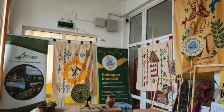 Expoziția produselor meșteșugărești
